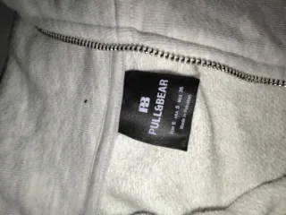 Sudadera Pull&Bear gris cremallera