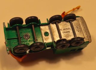 Autobús Lipton's Tea de metal antiguo,y camión