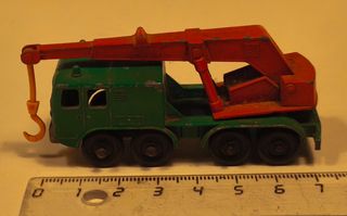 Autobús Lipton's Tea de metal antiguo,y camión