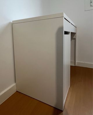 Escritorio MICKE IKEA blanco (105x50 cm)