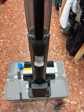 Aspirador Eureka RapidWash NEW430