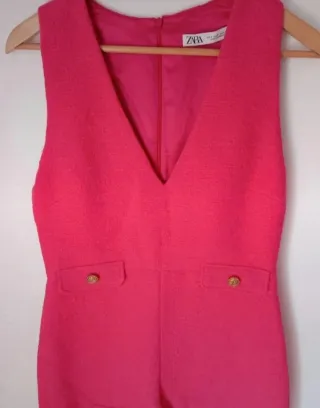 Mono corto Zara texturizado rosa T.S