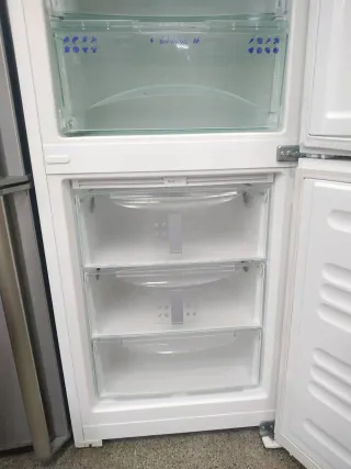 Nevera Liebherr, No Frost 2.00x60cm