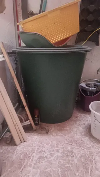 Bidón para almacenar agua 200l.
