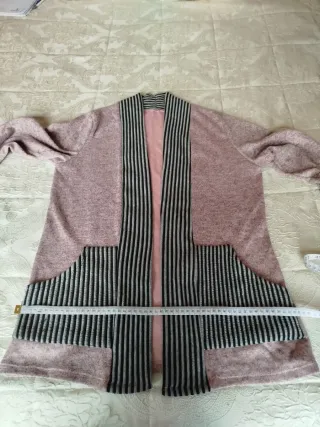 Chaqueta punto rosa con rayas