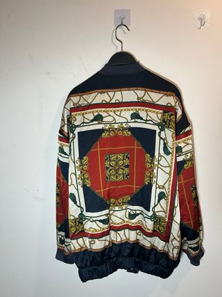 Chaqueta Bomber Pull&Bear Estampada Talla L