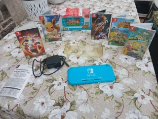 Nintendo Switch Lite turquesa + 2 Juegos