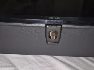 LG 32 TV como nueva un solo dueño