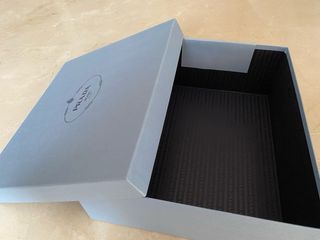 Caja Prada Nueva Sin Usar