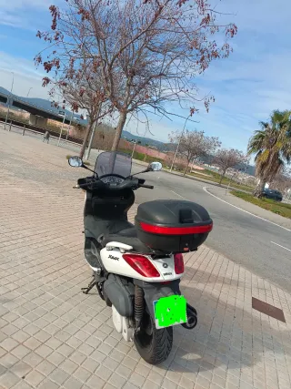 Yamaha XMAX 250 Scooter 2006