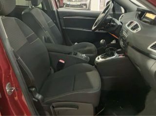 RENAULT SCENIC TCe 2010 25.000km Etiqueta C