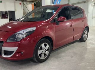 RENAULT SCENIC TCe 2010 25.000km Etiqueta C
