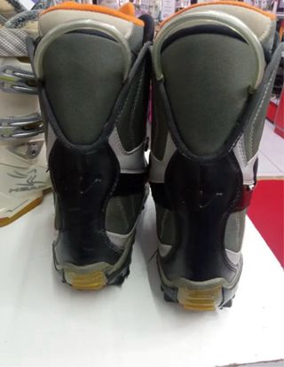 Botas de montaña Naranja y Negro