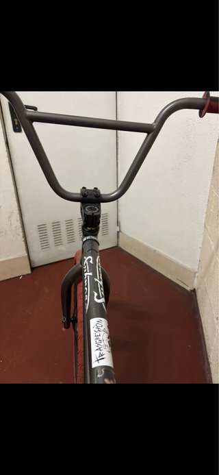 Bmx Subrosa Negra Ruedas Rojas