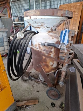 Máquina de arenado industrial