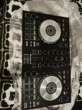 Pioneer DDJ-SB3 Mesa DJ