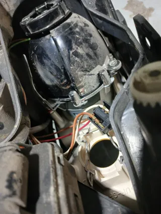 Faro Izquierdo Audi A6