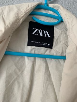 Gabardina Zara Beige Mujer