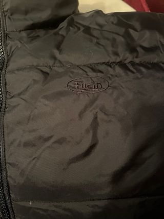 Cazadora reversible de plumas muy buena calidad