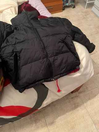 Cazadora reversible de plumas muy buena calidad