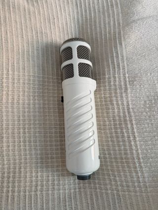 Micrófono RØDE Podcaster Blanco