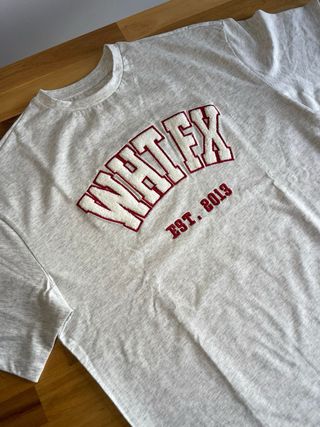 T-shirt White Fox cinza - nova (veste oversized)