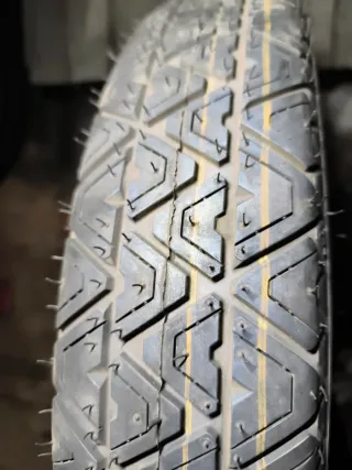 Par de neumáticos nuevos CONTINENTAL