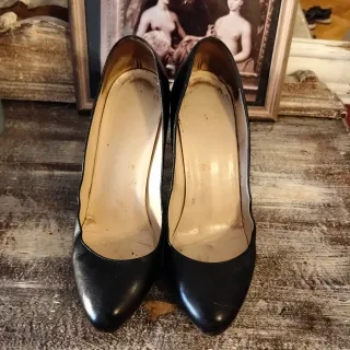 Zapatos Christian Louboutin Talla 38.5