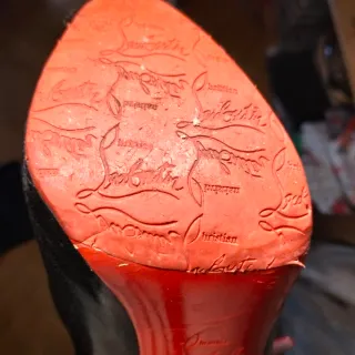 Zapatos Christian Louboutin Talla 38.5