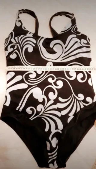 Costume intero donna fantasia bianco nero