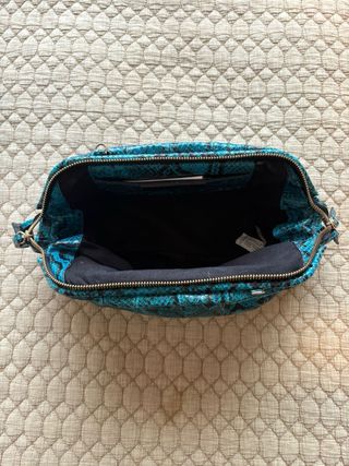 Bolso Uterqüe Piel tipo serpiente color azul