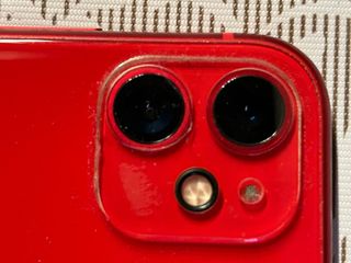 iPhone 11 Rojo