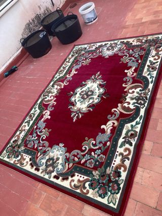 Alfombra de salón estilo clásico