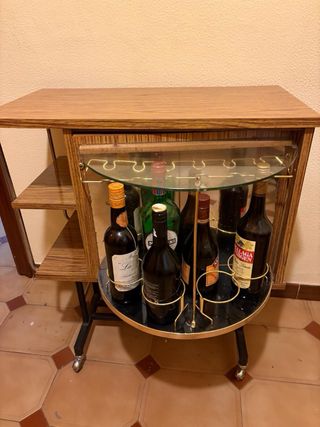 Mesa bar vintage madera y cristal