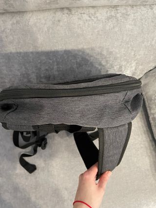 Mochila HP gris para portátil