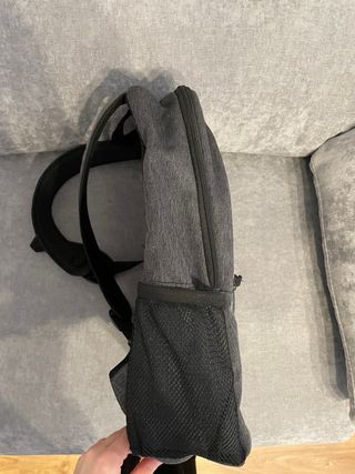 Mochila HP gris para portátil