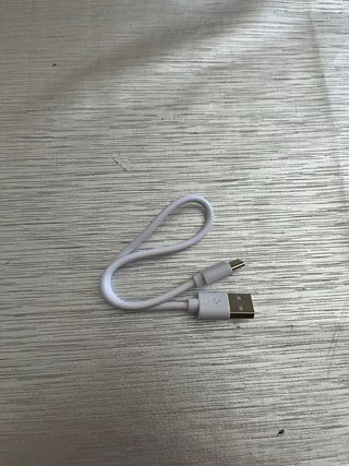 Batería Portátil Móvil Blanca