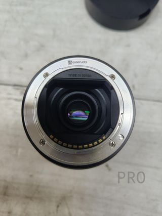 Objetivo fotográfico para Sony FE - Samyang