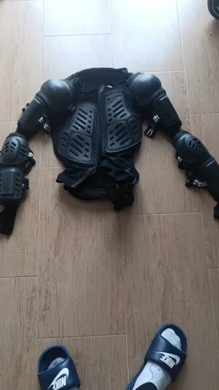 Casco de Motocross Wolf