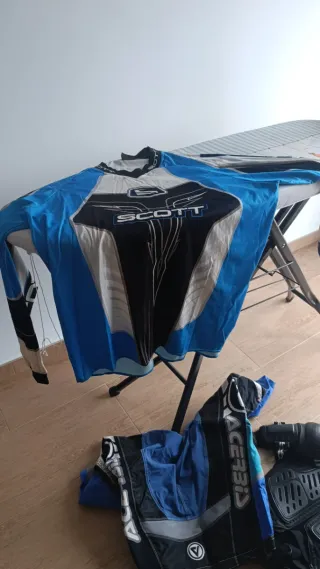 Casco de Motocross Wolf