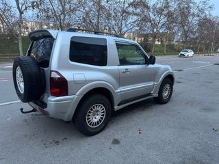 Mitsubishi GLS 3.2 DID 2004