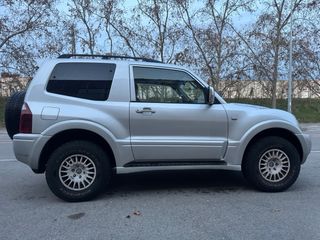 Mitsubishi GLS 3.2 DID 2004