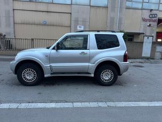 Mitsubishi GLS 3.2 DID 2004