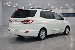 SsangYong Rodius 2015