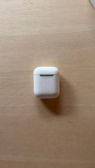 Apple AirPods 2ª Gen