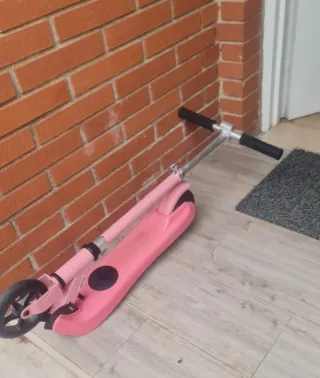 Patinete Eléctrico Rosa