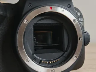 Canon EOS 200D (Cuerpo)