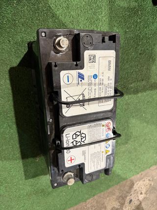 Batería Litio BMW M3 M4 F80 F82 F83 (Para reparar)