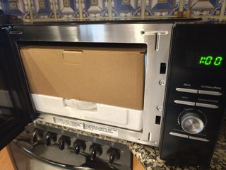 Microondas Hyundai 28L Negro