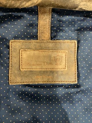 Chaqueta de piel Massimo Dutti marrón